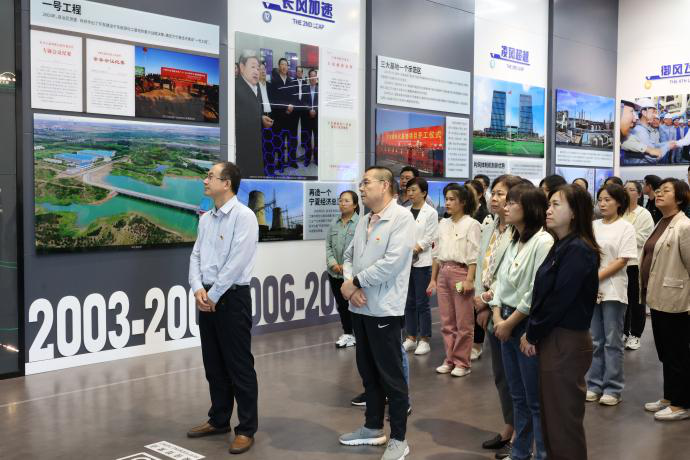 自治區(qū)寧安醫(yī)院赴寧東能源化工基地開展主題黨日活動